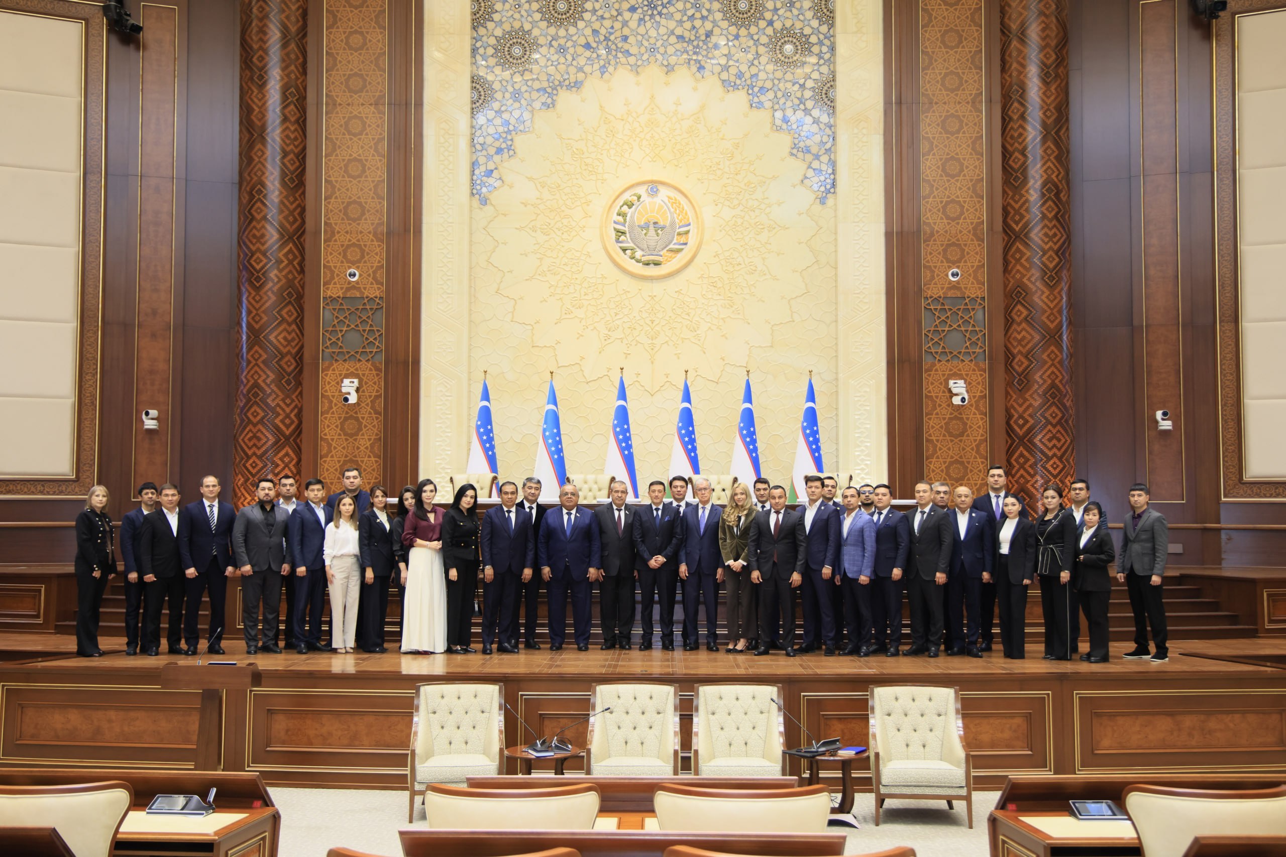Senatda tadbirkorlar bilan ochiq muloqot o‘tkazildi