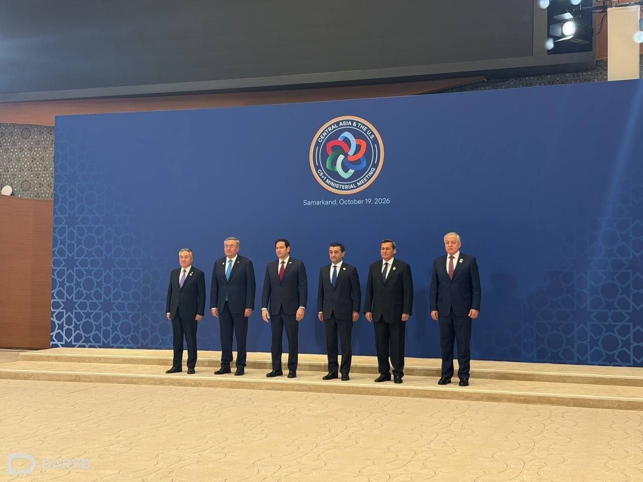 Samarqandda C5+1 formatidagi Markaziy Osiyo tashqi ishlar vazirlari uchrashuvi boshlanmoqda.