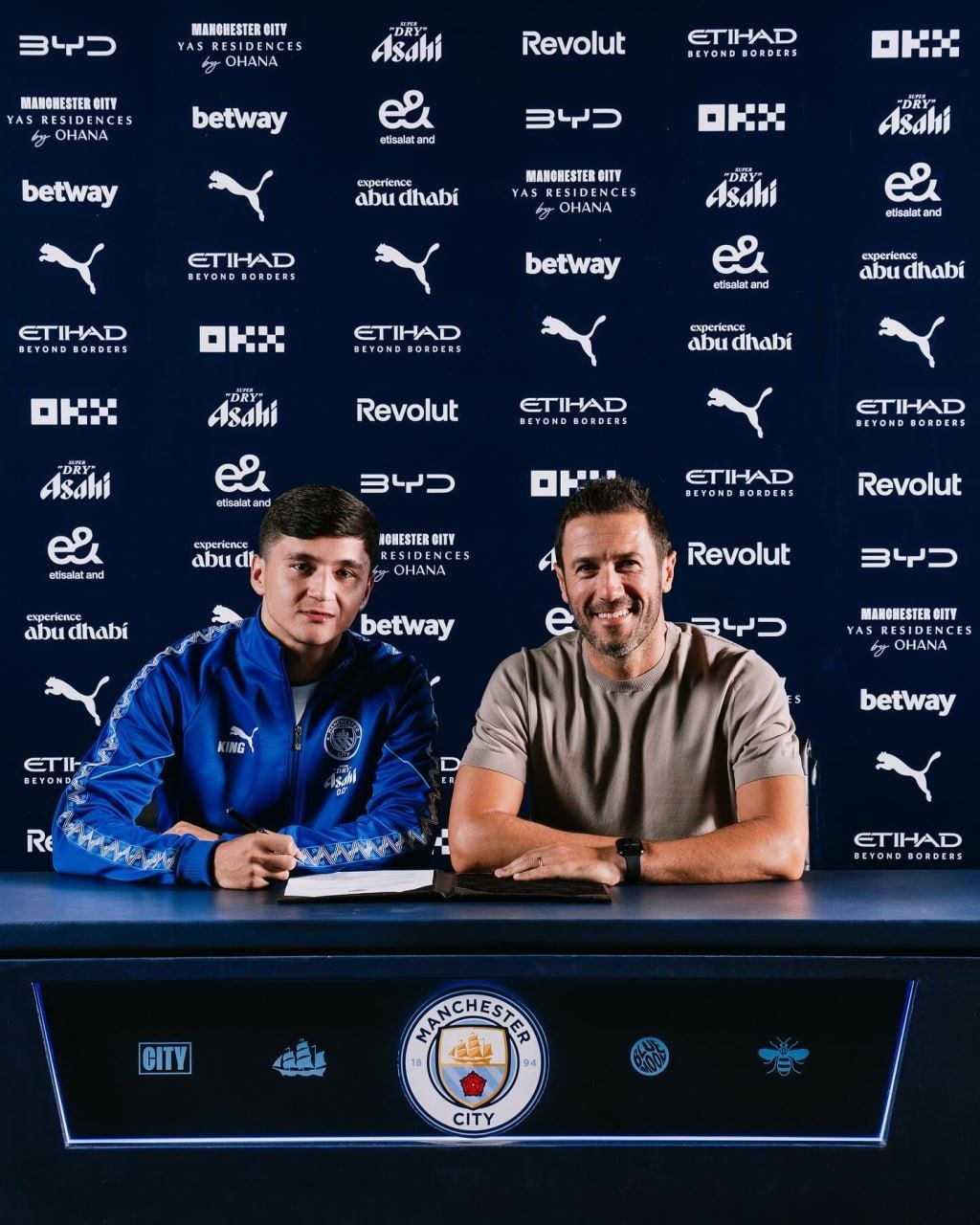Abduqodir Husanov “Manchester City” bilan shartnomasini 2031-yilgacha uzaytirdi.