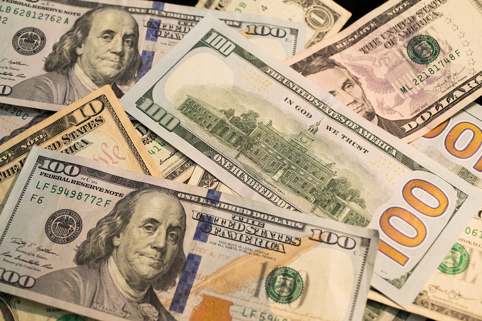 Dollar kursi qariyb 76 so‘mga ko‘tarildi