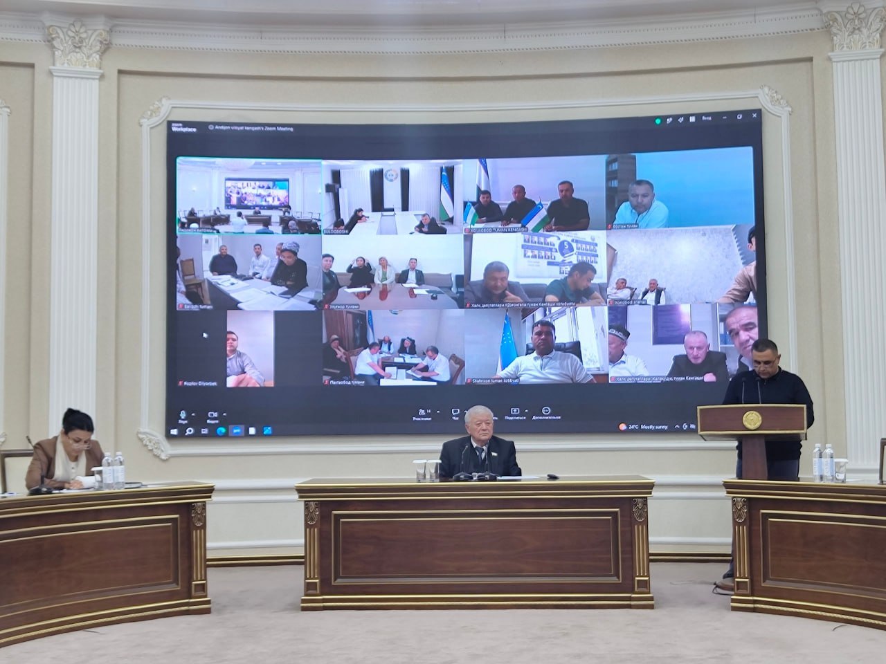 Andijonda Senat yalpi majlisida ma’qullangan qonunlarning mazmun-mohiyati tushuntirildi